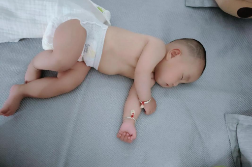 库尔勒溶豆几个月宝宝可以吃